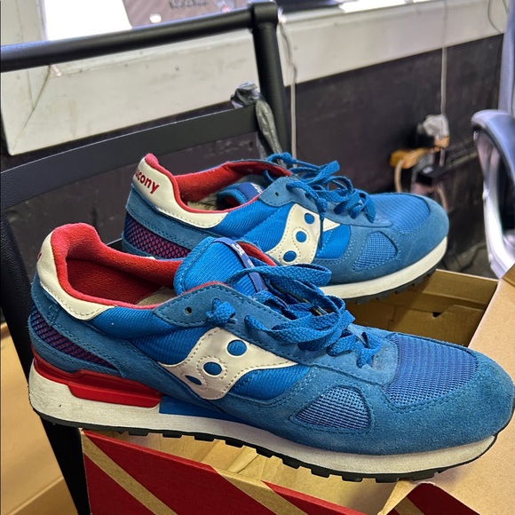 Saucony Blue and Red Athletic Shoes - Picture 2 of 4
